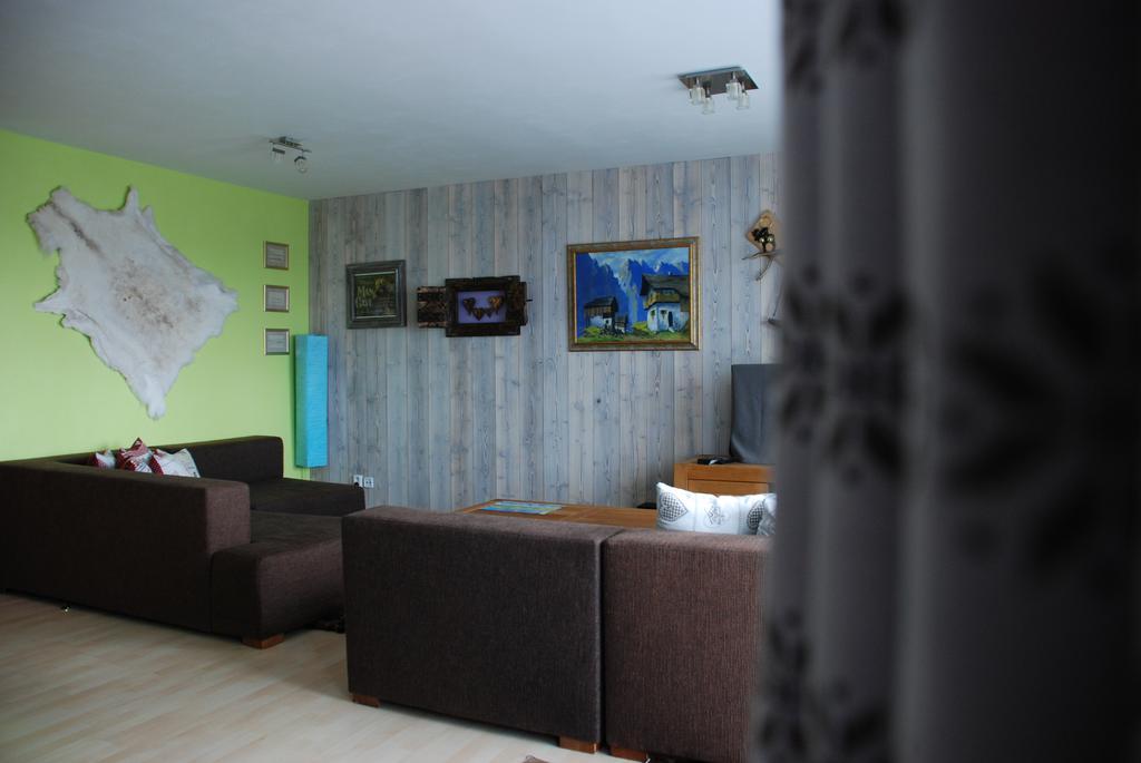 Villa Capri Vysoké Tatry Esterno foto