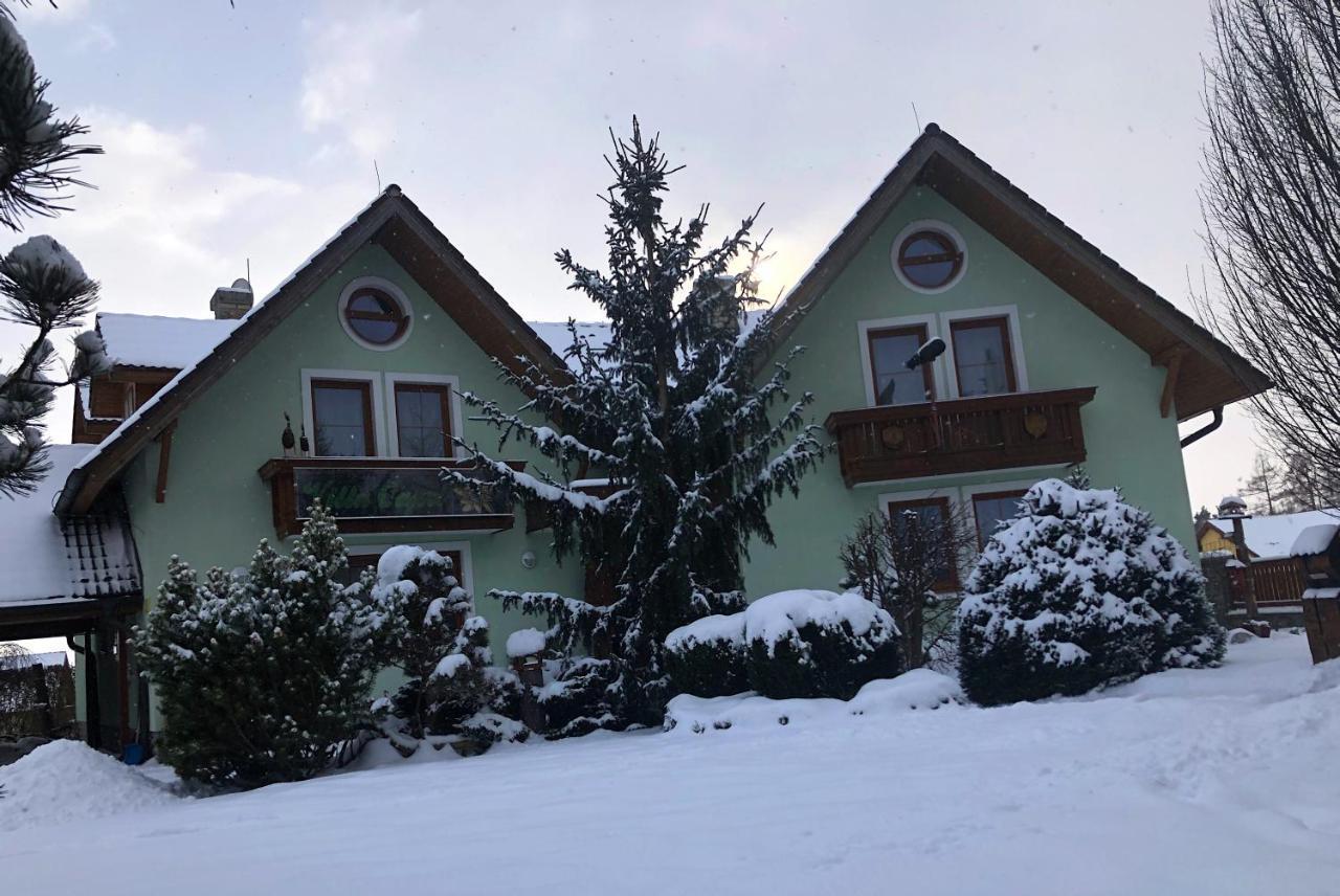 Villa Capri Vysoké Tatry Esterno foto