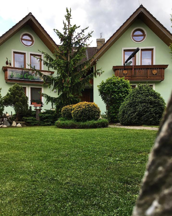 Villa Capri Vysoké Tatry Esterno foto